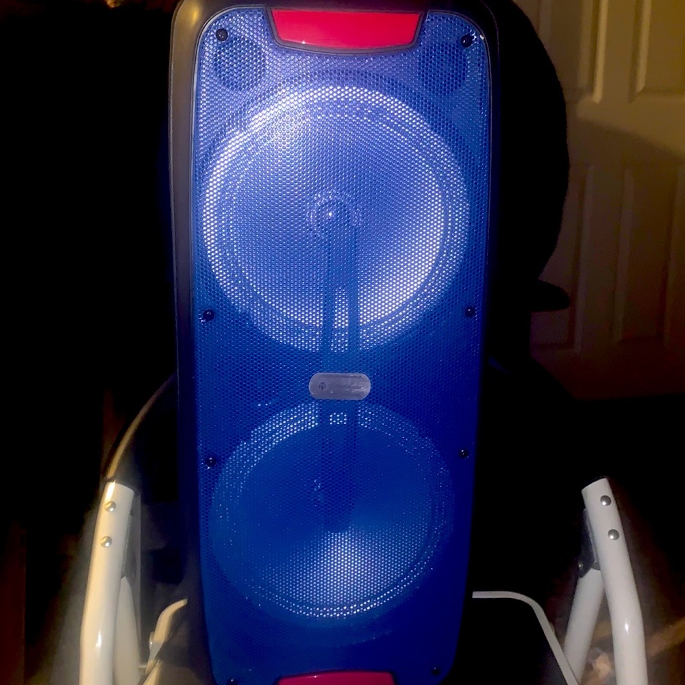 TOPTECHAUDIO 2X8 2500 WATT PORT SPEAKER (BLUE/BLACK/RED)